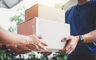 How to Choose a Refrigerated Courier: A Complete Buyer’s Guide